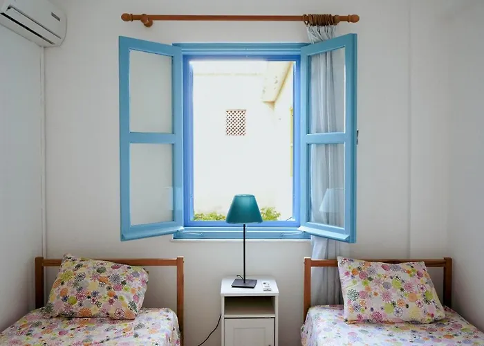 L'azure 24 - Protaras * パラリムニ