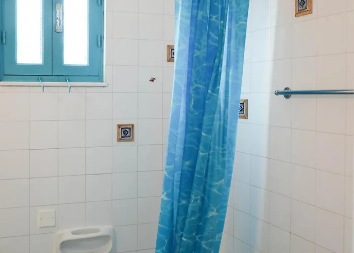 L'azure 24 - Protaras *